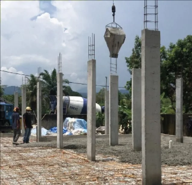Tiang konkrit banglo satu tingkat di Serendah